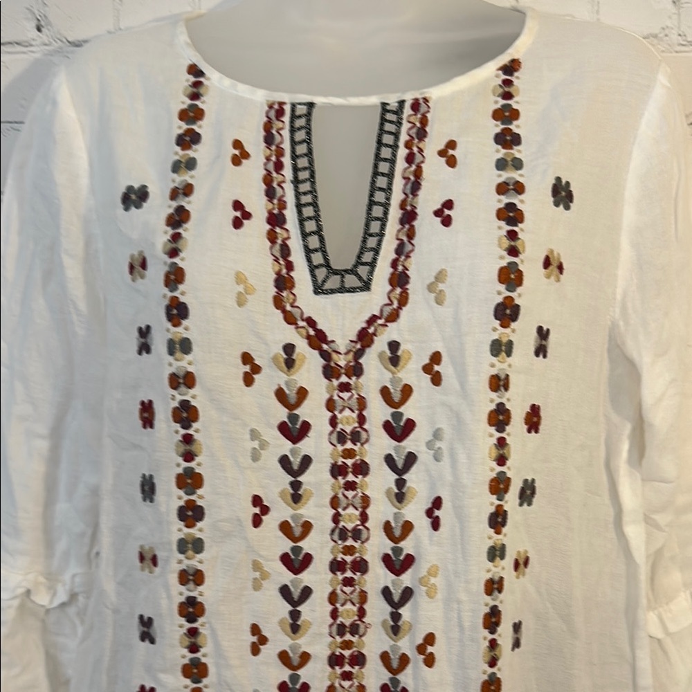 Laundry Embroidered White Boho Top - Picture 2 of 9